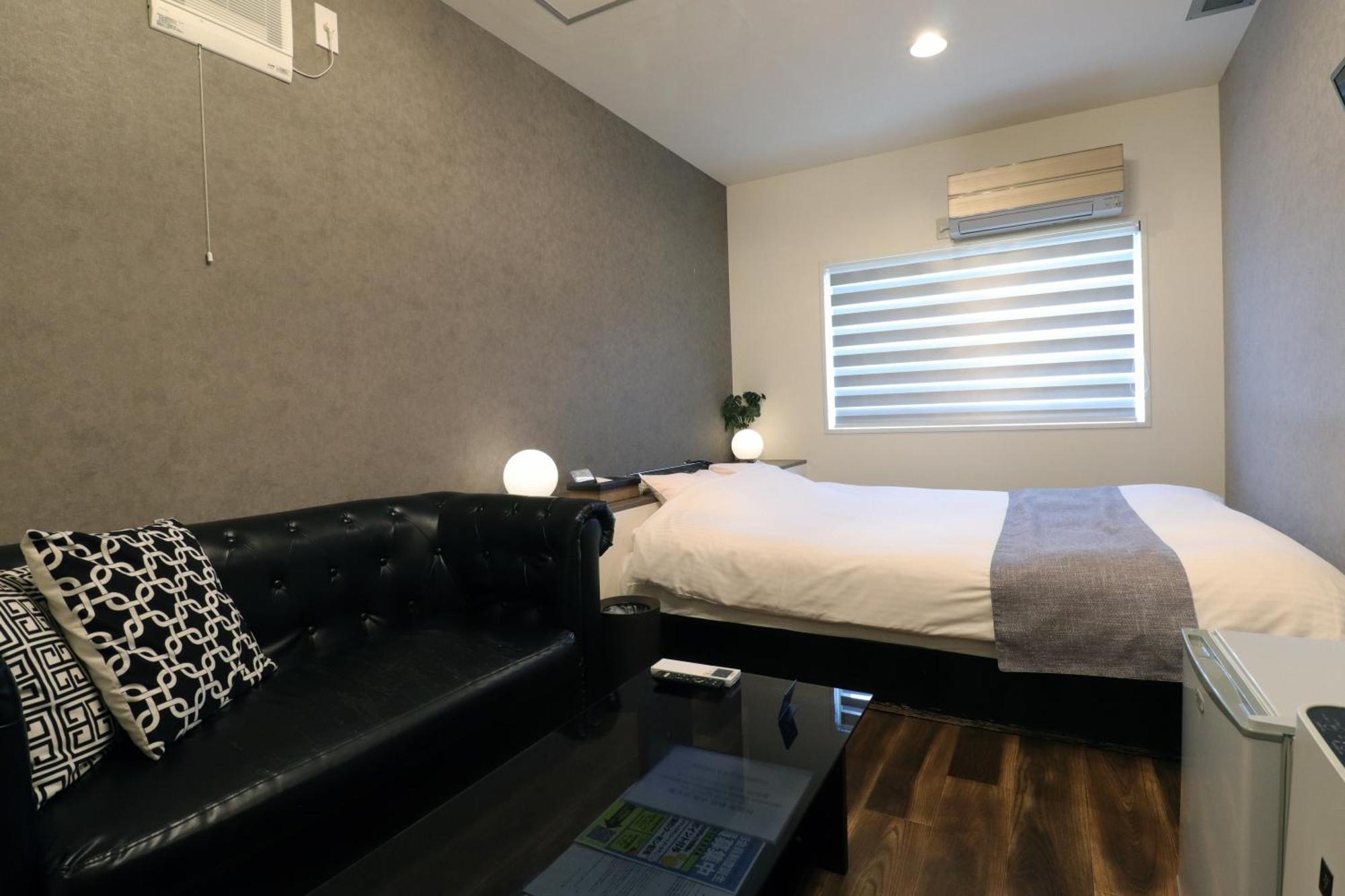 ホテル ラ・フォンテーヌ（大人専用） 諏訪市 エクステリア 写真